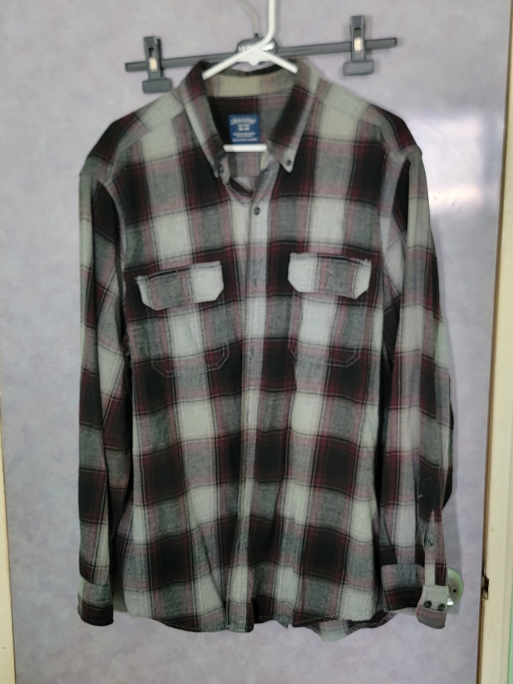 Faded Glory Burgundy & Gray Plaid Button-Down Shirt